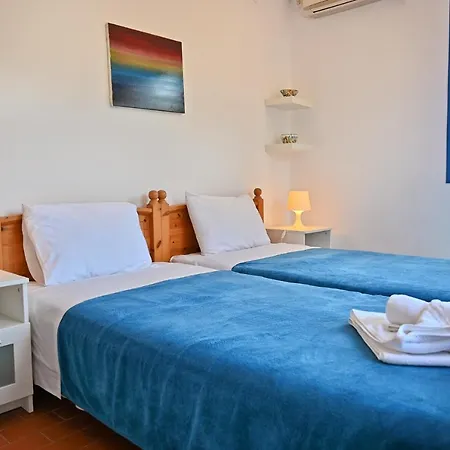 Willa Daisy Fiskardo